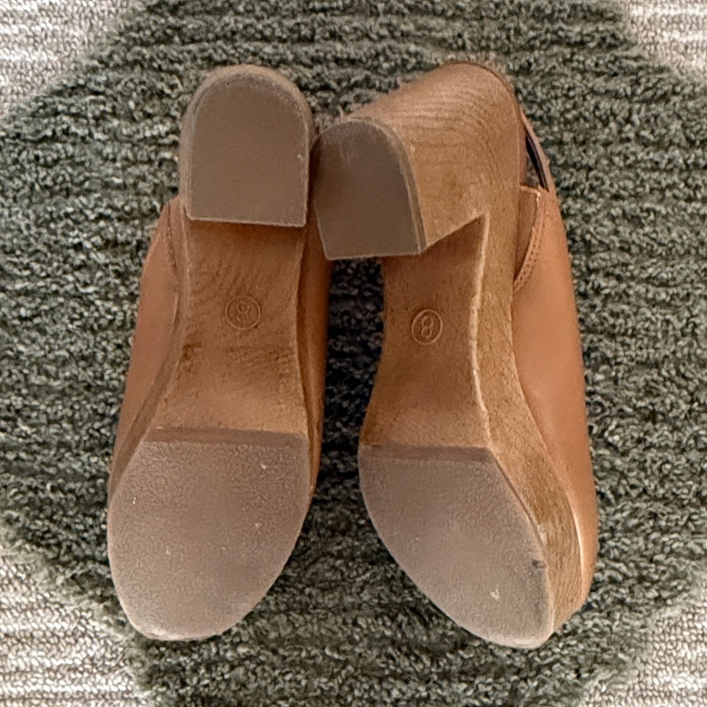 Universal Thread Cognac Platform Slingback Heels - Picture 3 of 3